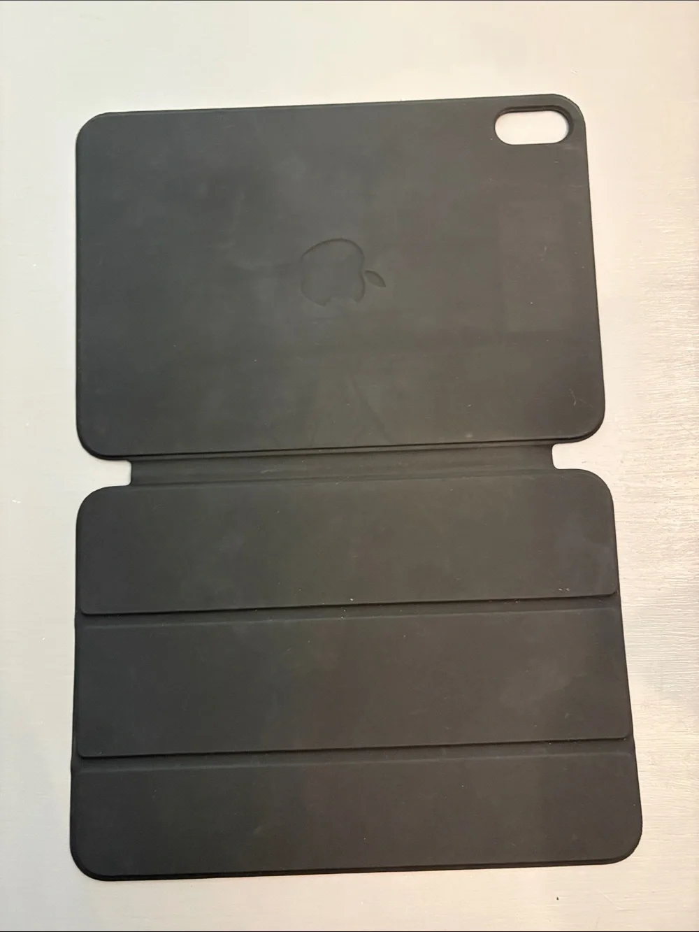 Apple Black iPad Smart Cover with Apple Logo